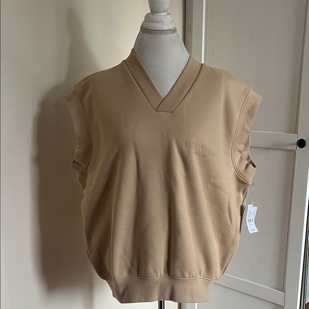 NWT Fear of God Essentials V-Neck Sweatshirt Vest - Sand - Medium